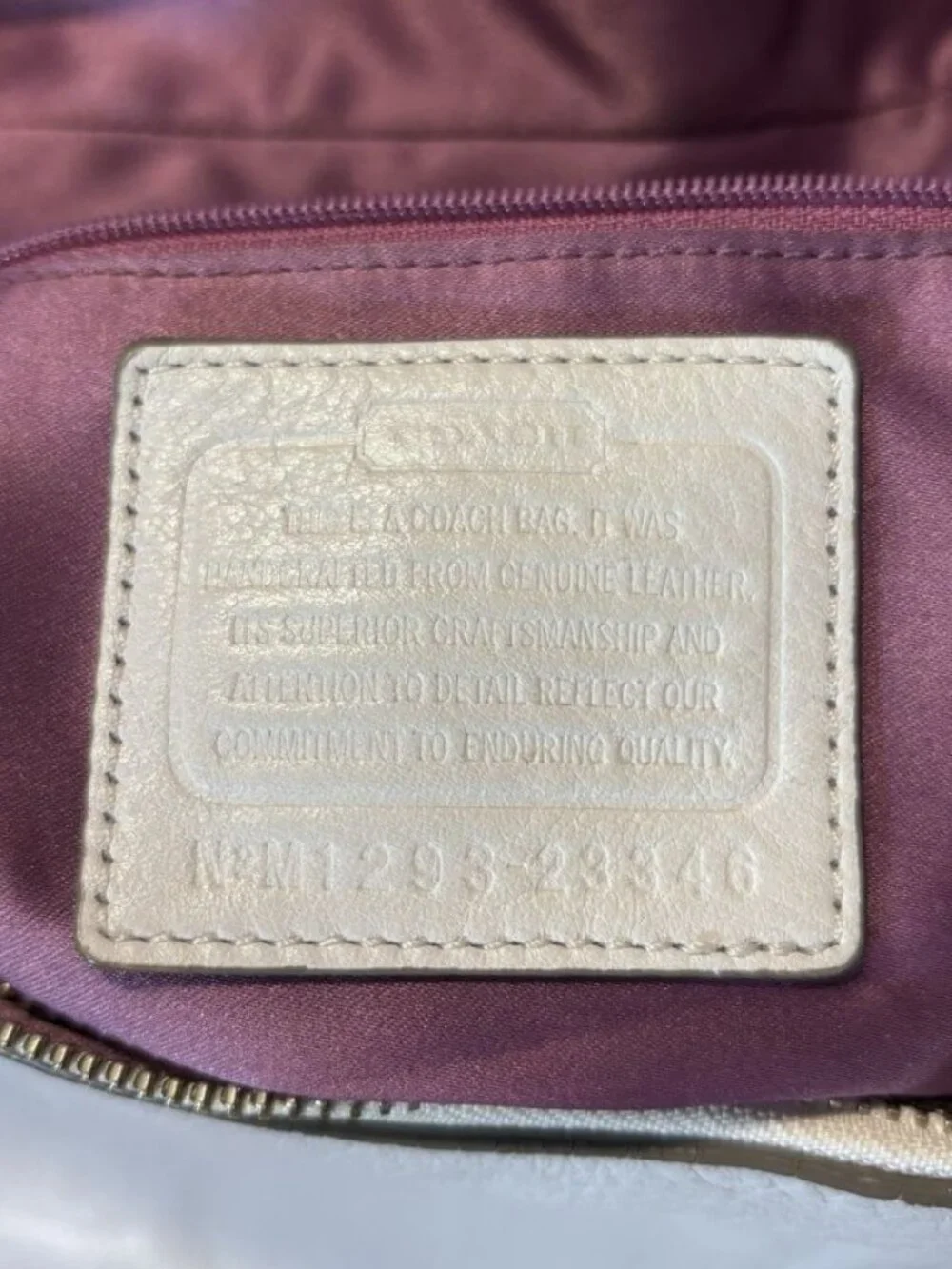 COACH 23346 White Leather Pebbled Shoulder Bag Hobo Purse Handbag Silver
